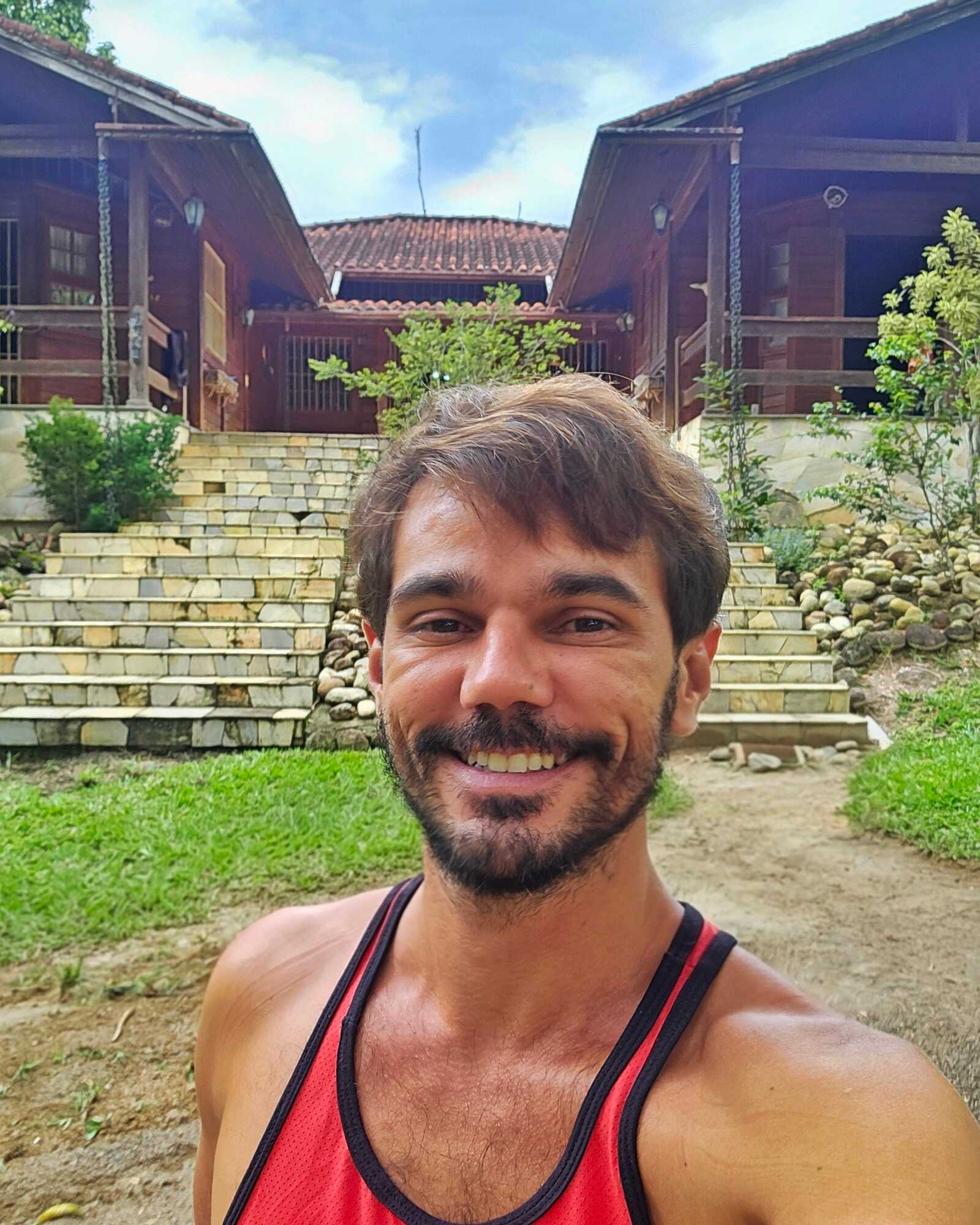 Retrato de Darpan Deva